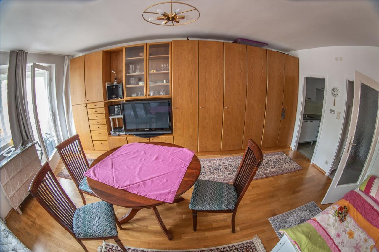 Apartment Štýrský Hradec Exteriér fotografie